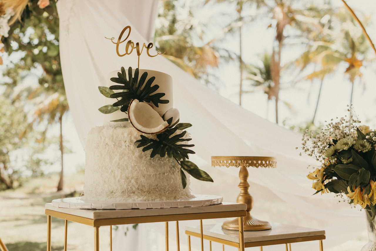 tropical wedding decorations
